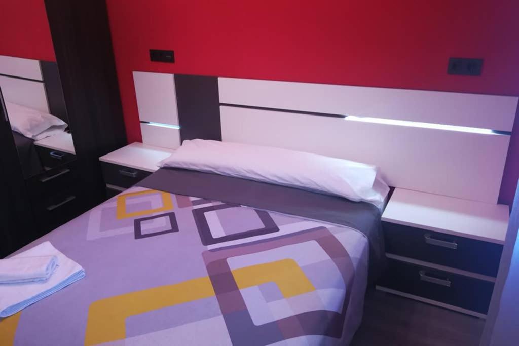 Apartamento Centrico , Wifi + Desayuno Логроньо Экстерьер фото